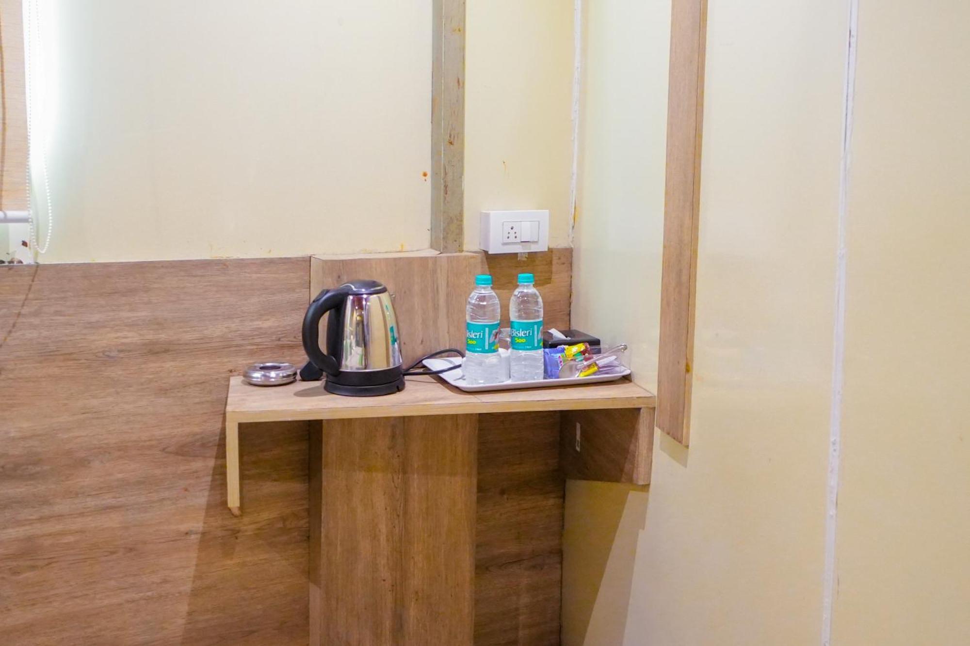 Hotel Skylink Hospitality Mahalaxmi ムンバイ エクステリア 写真